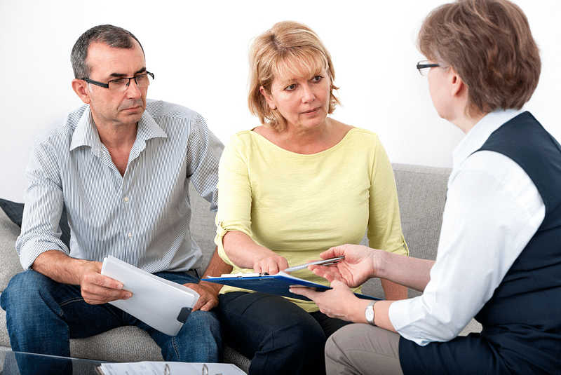 Lorsque les débiteurs disparaissent pour éviter de payer leurs dettes, ils provoquent des conséquences financières pour vos affaires. GP Investigation se spécialise dans la détection et la localisation des débiteurs inconnus, vous aidant à obtenir les informations cruciales nécessaires à la poursuite de vos droits.